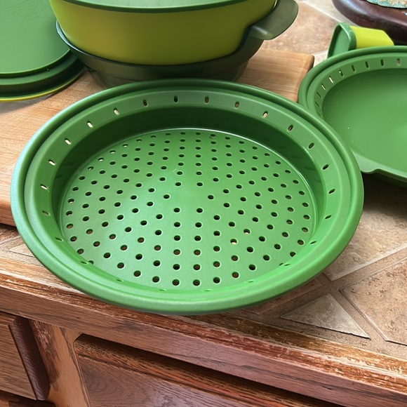 Tupperware Smart Multi-Cooker Microwave SteamerCooker 5 pc - Picture 4 of 8